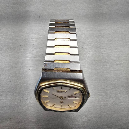 Seiko SQ Watch Men 34mm White Dial Two Tone Daydate Oval 7123-5250 New Battery4