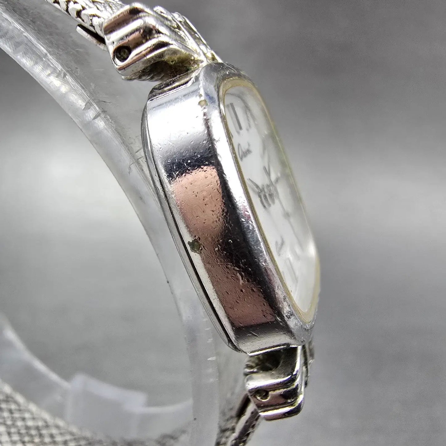 Orient Watch Women 18mm White Dial Silver Tone Rectangle A053Z5-40 New Battery D3