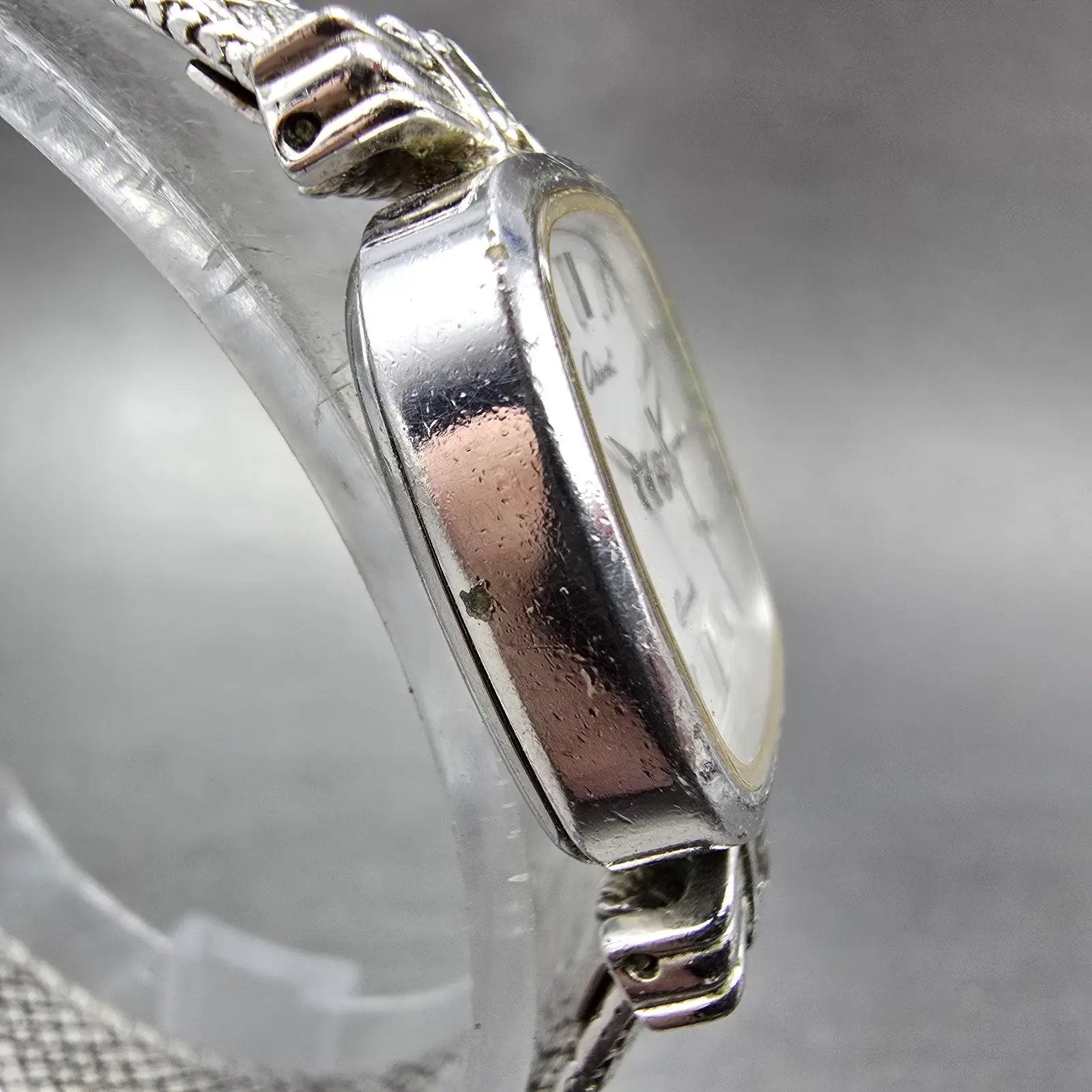 Orient Watch Women 18mm White Dial Silver Tone Rectangle A053Z5-40 New Battery D3