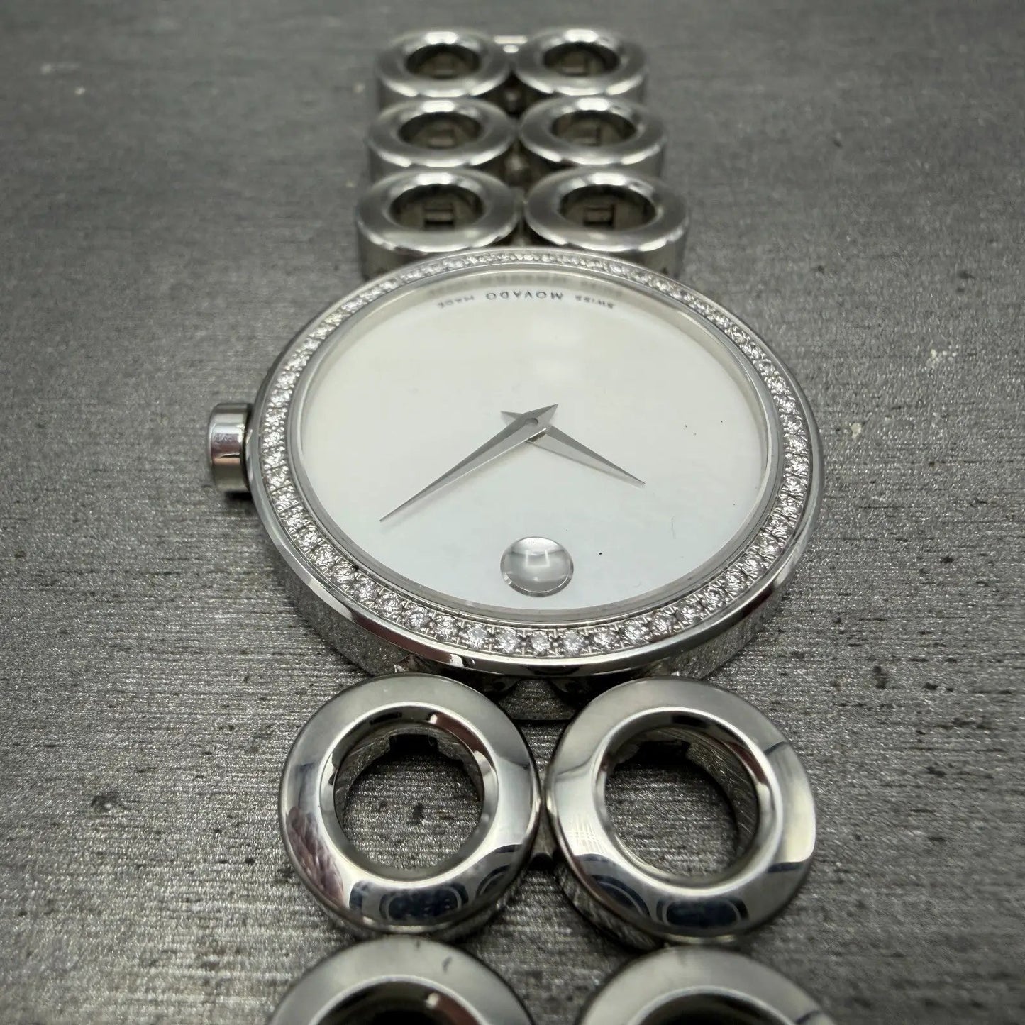 Movado Ono Watch Women 30mm MOP Dial Steel Diamond Bezel 0606098 READ!! New batt4