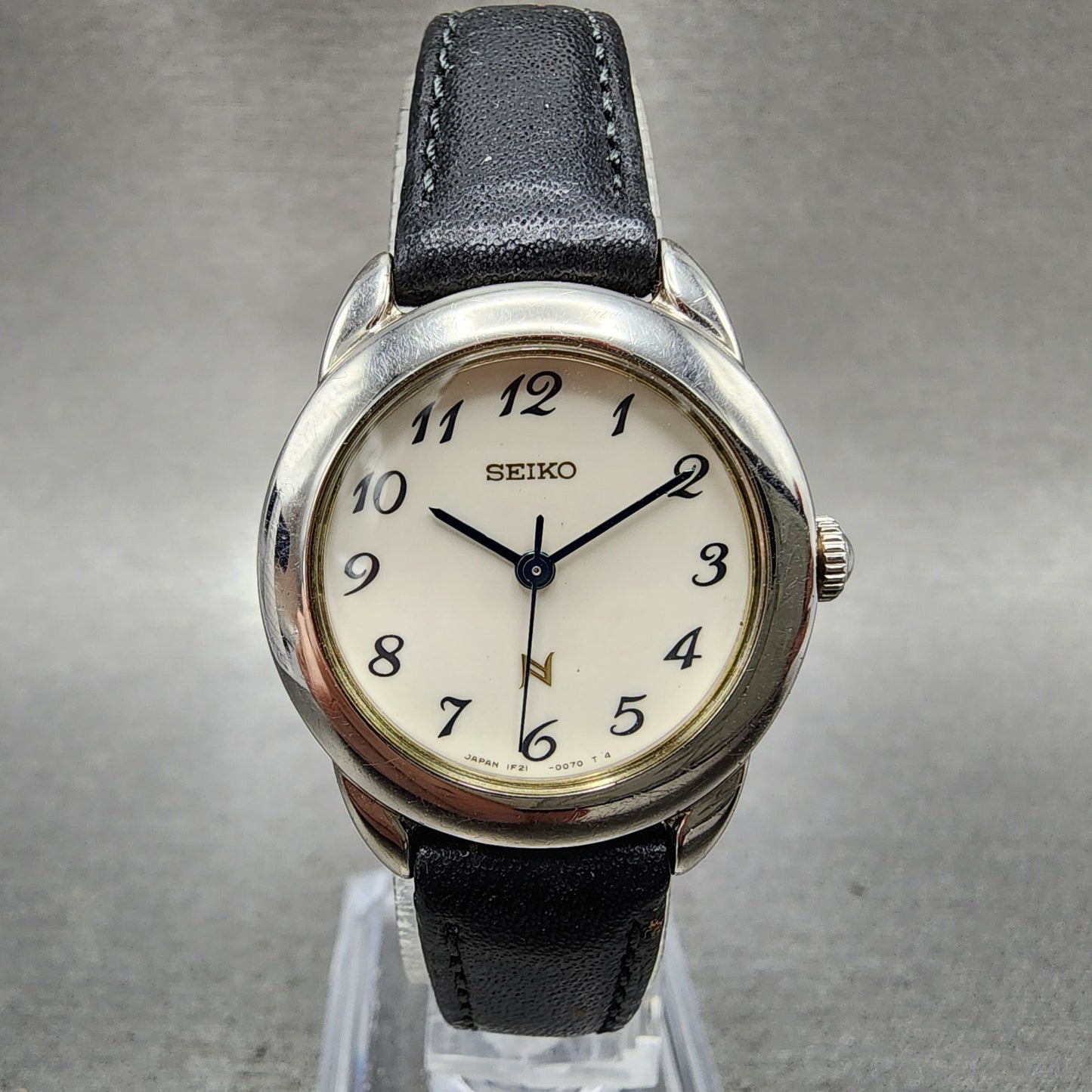 Seiko Watch Women 26mm White Dial Silver Tone 1f210050 New Battery0