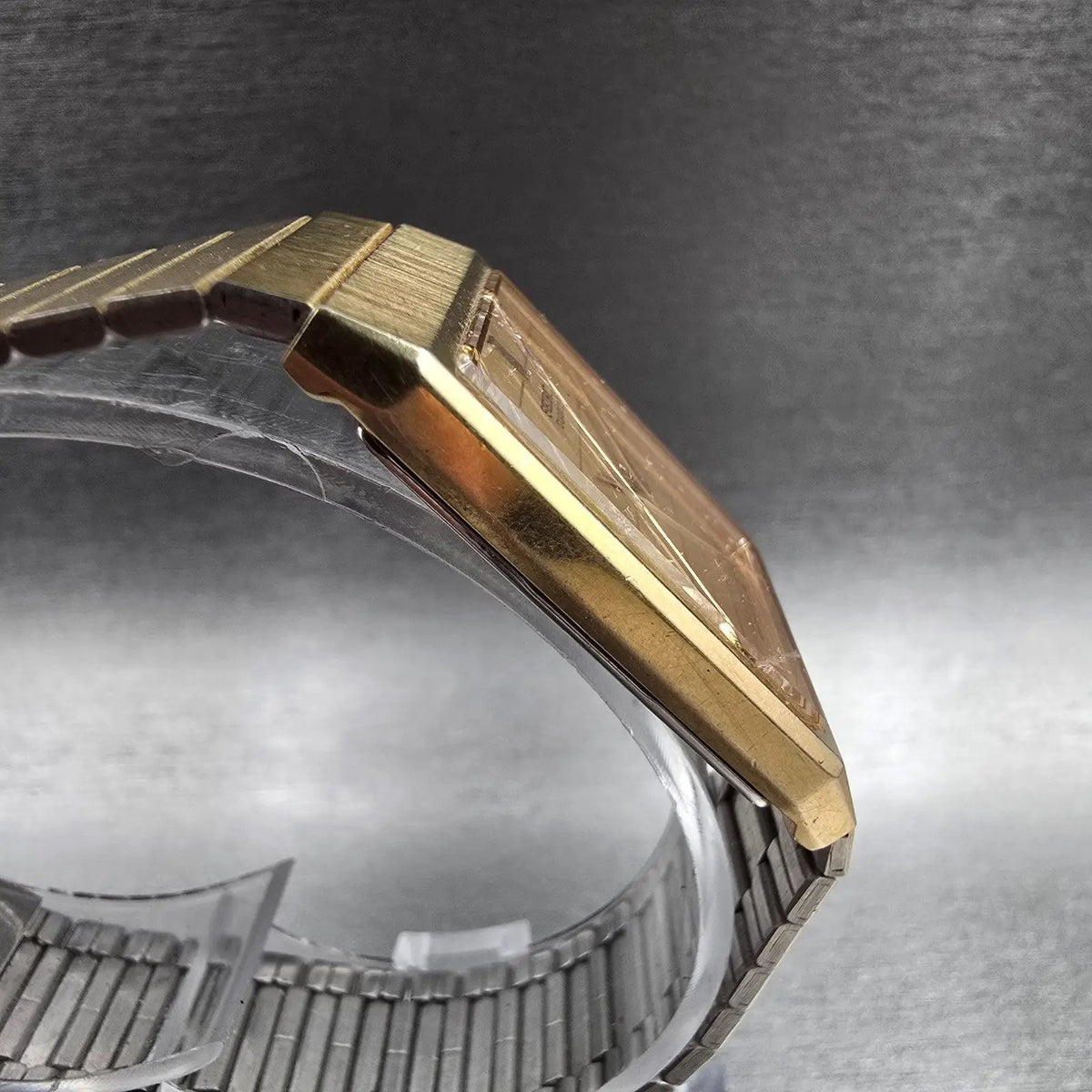 Seiko Tank Watch Men 25mm Gold Dial Gold Tone Rectangle 6530-5199 New Battery3