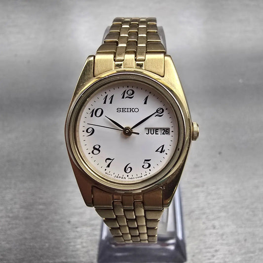 Seiko Watch Women 23mm White Dial Gold Tone Daydate Round 7N83-0011 New Battery0