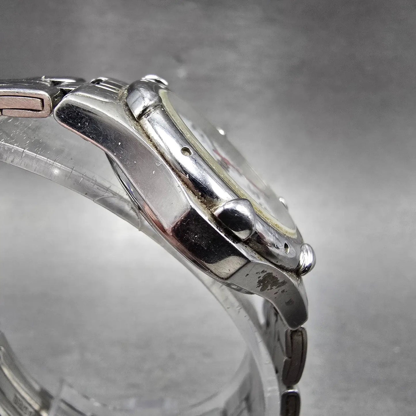 Wenger Swiss Military Watch Women 29mm White Dial Silver Tone Date 79040 New Bat3