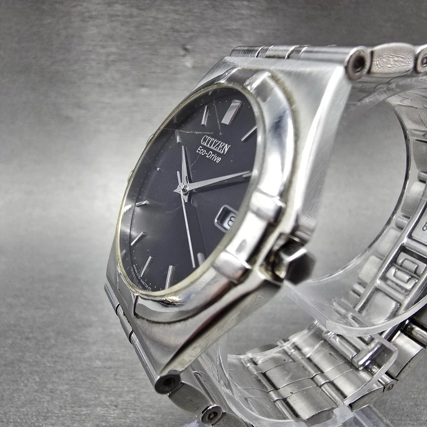 Citizen Eco-Drive Watch Men 36mm Black Dial Silver Date Round E110-H26604 Runs3