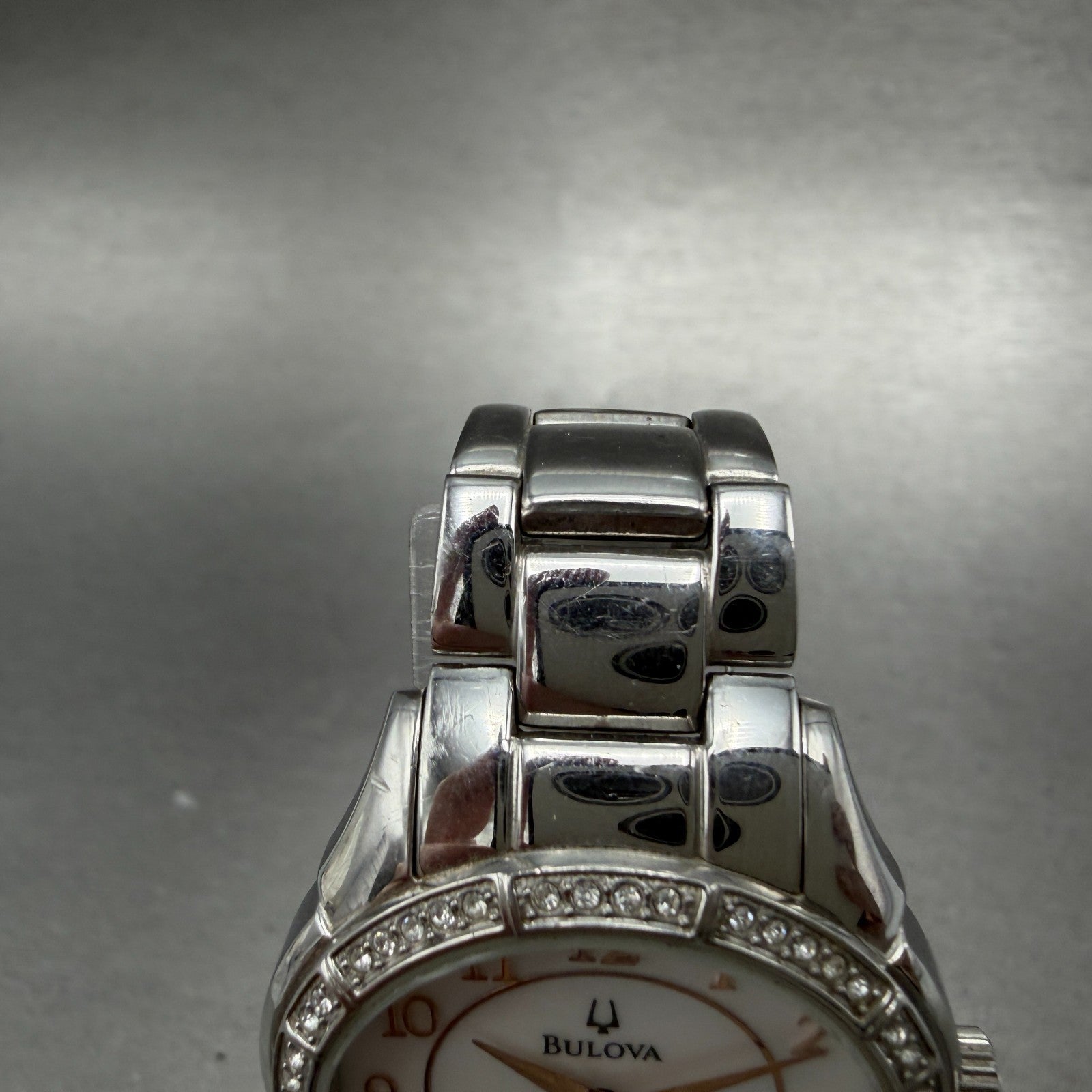 Bulova Watch Women 33mm MOP Dial Silver Tone Round 96L146 New Battery Diamond4