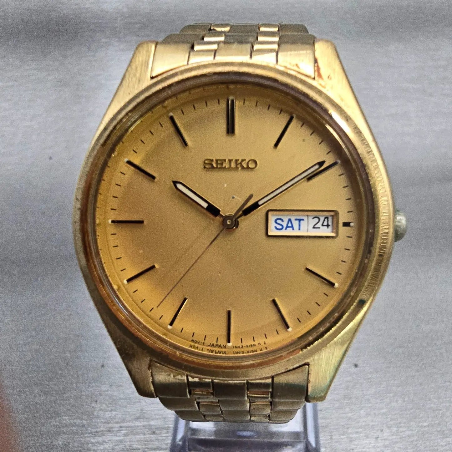 Seiko Watch Men 37mm Gold Dial Gold Tone Daydate Round 7N43-9048 New Battery VTG0