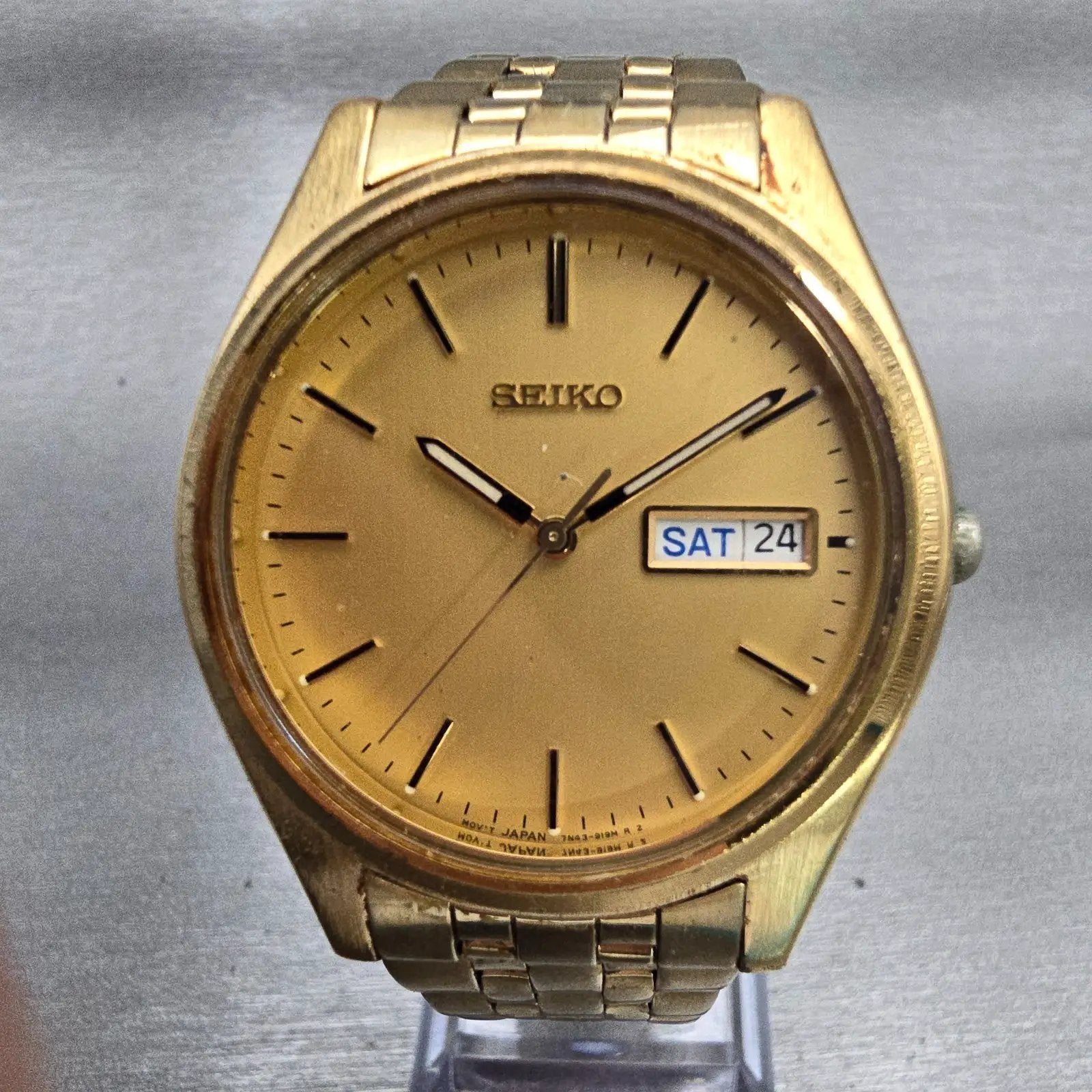 Seiko Watch Men 37mm Gold Dial Gold Tone Daydate Round 7N43-9048 New Battery VTG0