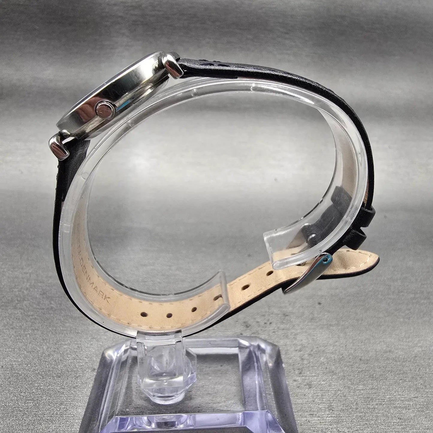 Skagen Watch Women 25mm Black Dial Silver Tone Round 107SSLB New Battery Leather6