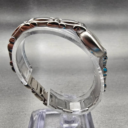 Bulova Watch Women 19mm MOP Dial Silver Tone Round 96L90 New Battery Bracelet8