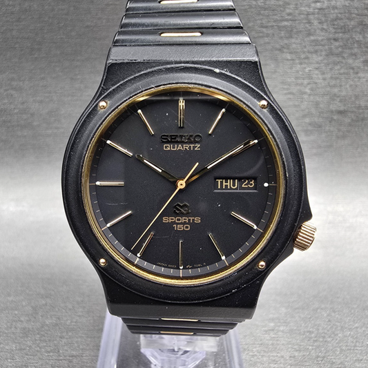Seiko Sports 150 Watch Men 37mm Black Dial Black&Gold Daydate 5H23-7029 New Batt0