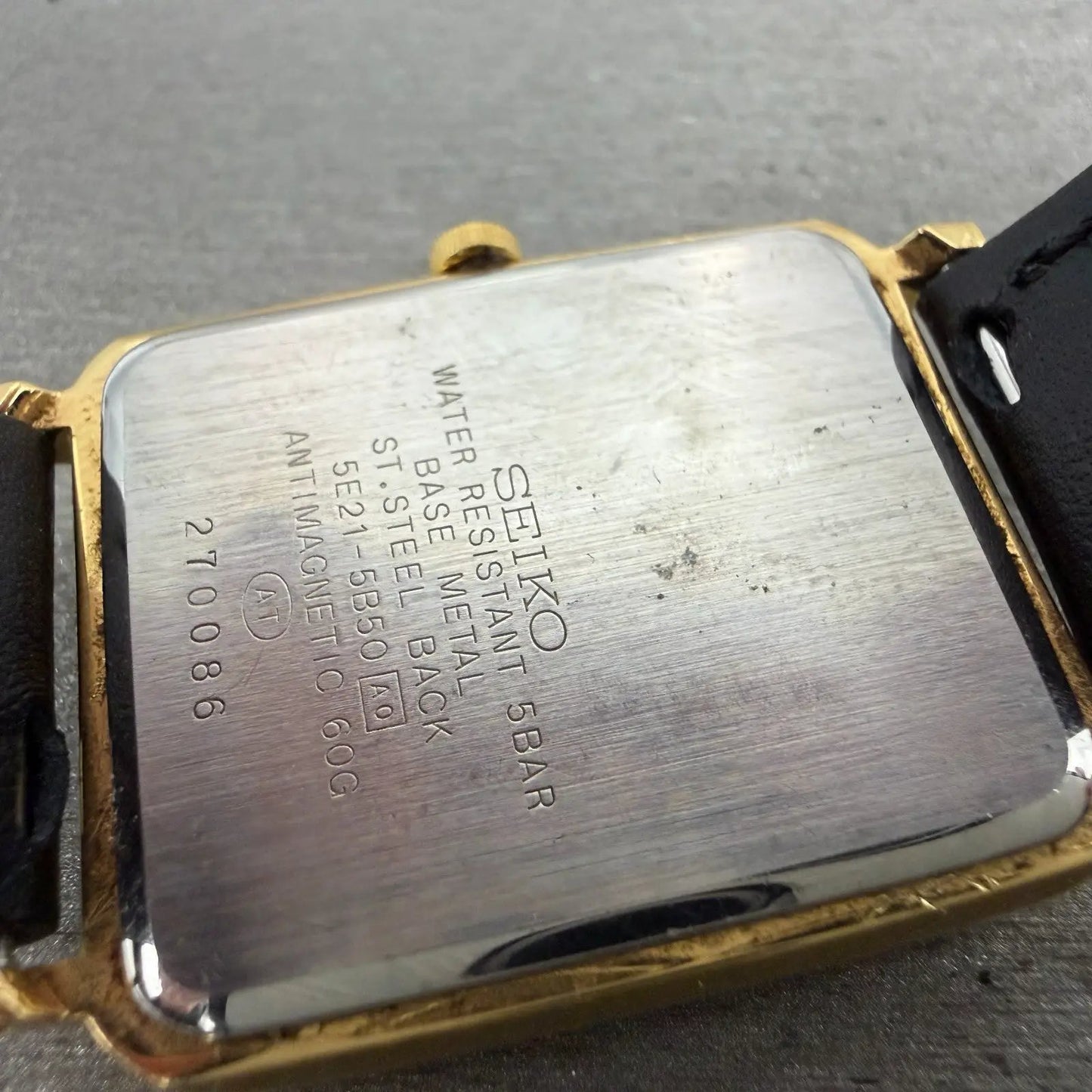 Seiko Spirit Tank Watch Men 26mm Champagne Dial Gold 5e21-5b50 New Battery HN79