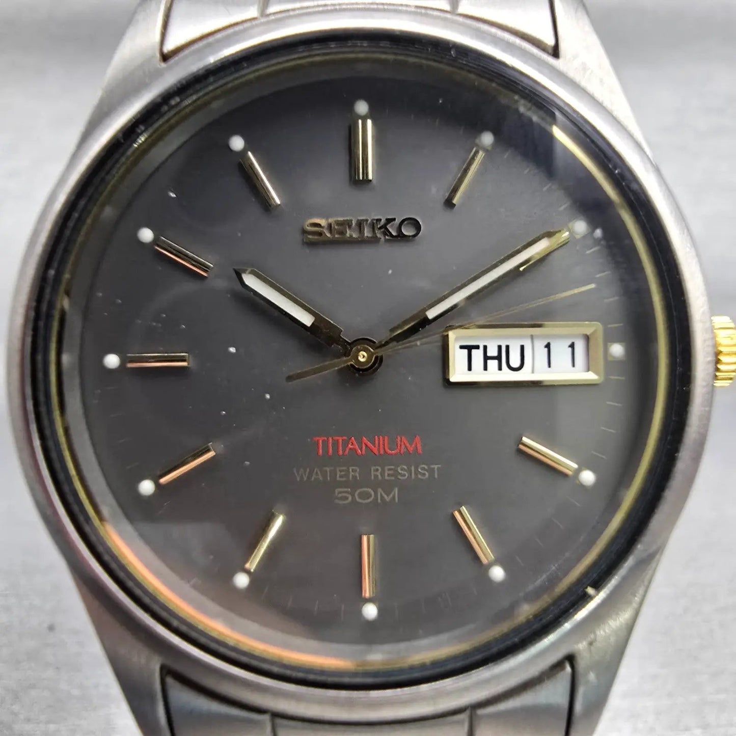 Seiko Titanium Watch Men 36mm Gray Dial Daydate Round 7N43-9069 New Battery VTG1
