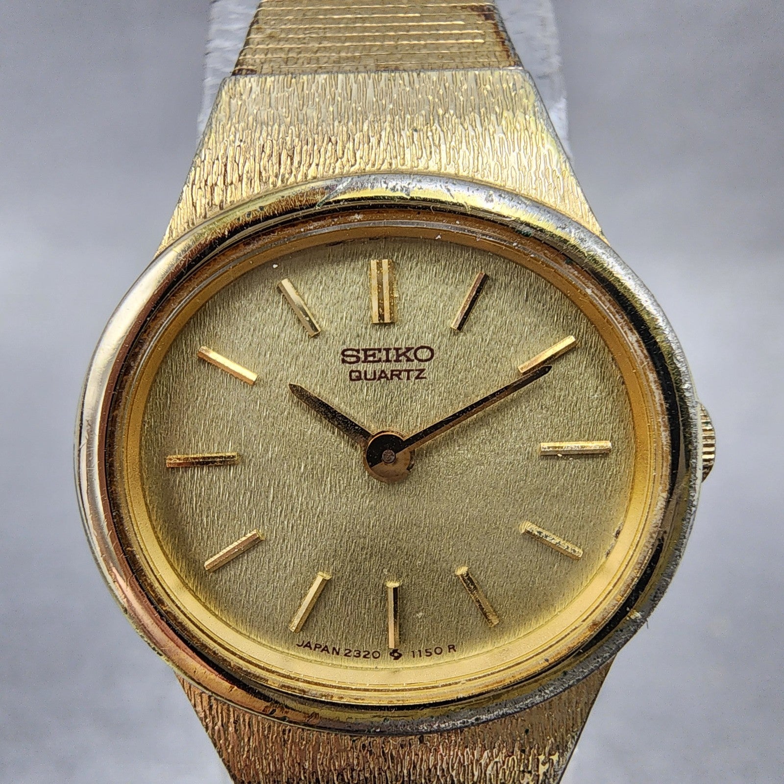 Seiko Watch Women 20mm Cream Dial Gold Tone Oval 23205439 New Battery1