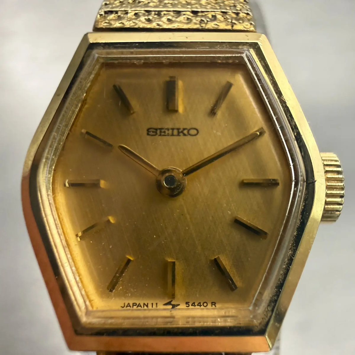 48302502