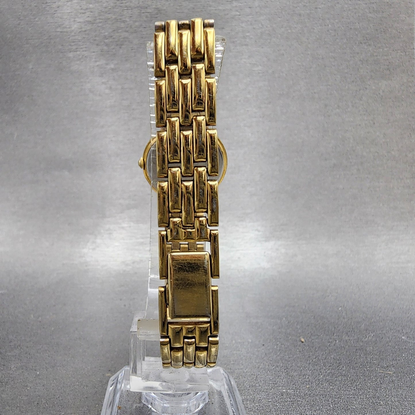 Seiko Watch Women 22mm White Dial Gold Tone Round 1n000a99 New Battery7