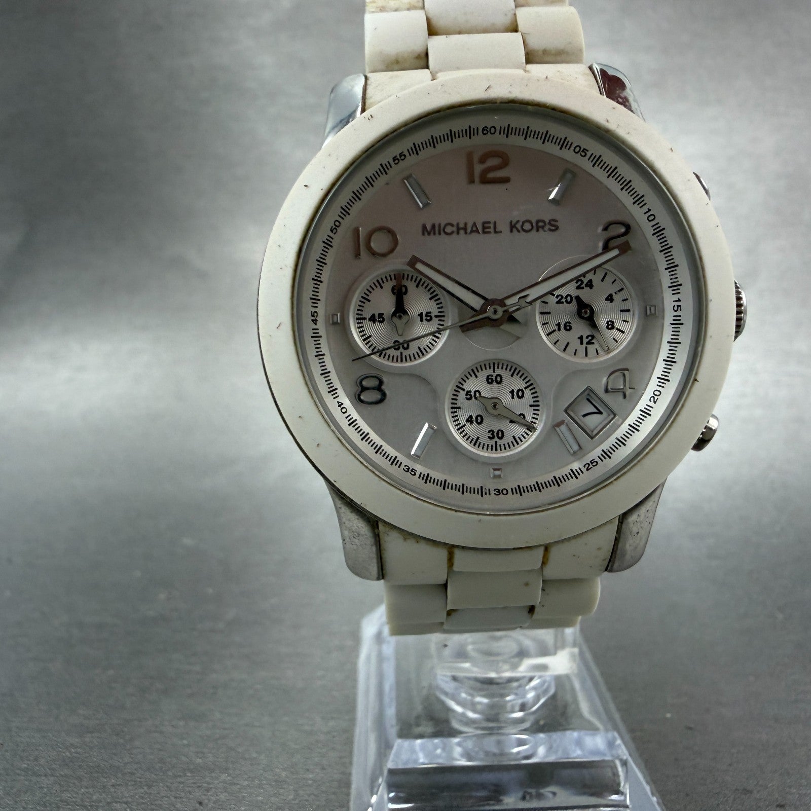 Michael Kors Chronograph Watch Women 39mm Silver Dial Steel MK-5423 New Battery5