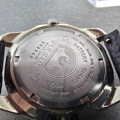 Seiko Pulsar Solar Watch Men 39mm Black Dial Silver Tone Date V145-0B90 Runs9