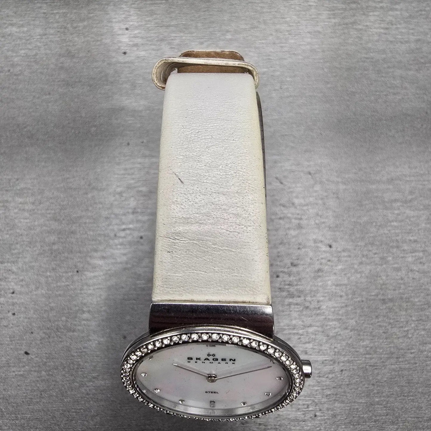 Skagen Watch Women 32mm MOP Dial Silver Tone Gemmed C644LSLW1 New Battery4