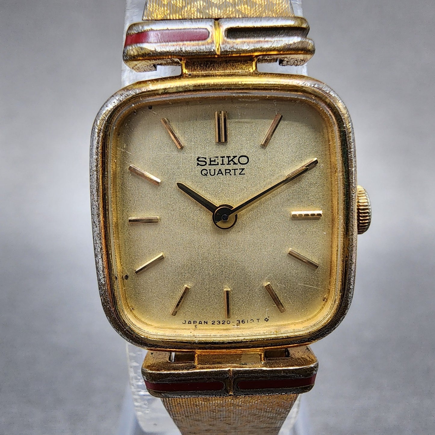 Seiko Watch Women 18mm Champagne Dial Gold Tone Rectangle 23206800 New Battery1