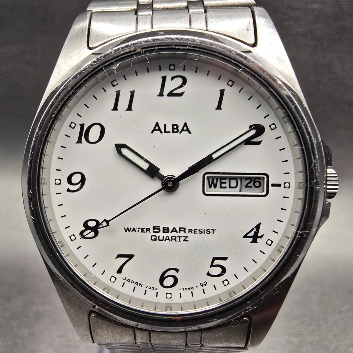 Seiko Alba Watch Men 34mm White Dial Silver Tone Daydate Round V333-7030 New Bat1