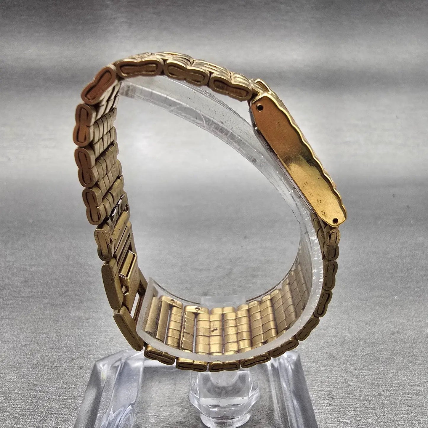 Seiko Watch Women 16mm Gold Dial Gold Tone Rectangle 1N01-5A69 New Battery VTG8