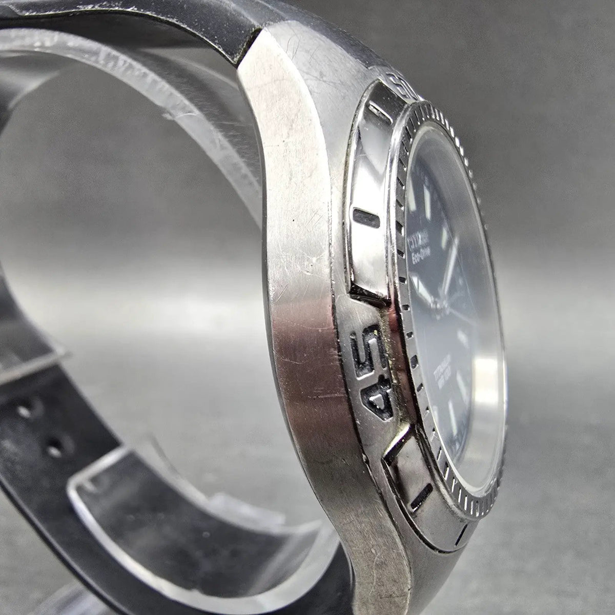 Citizen Eco-Drive Watch Men 40mm Black Dial titanium Daydate E101-K004438 Runs3