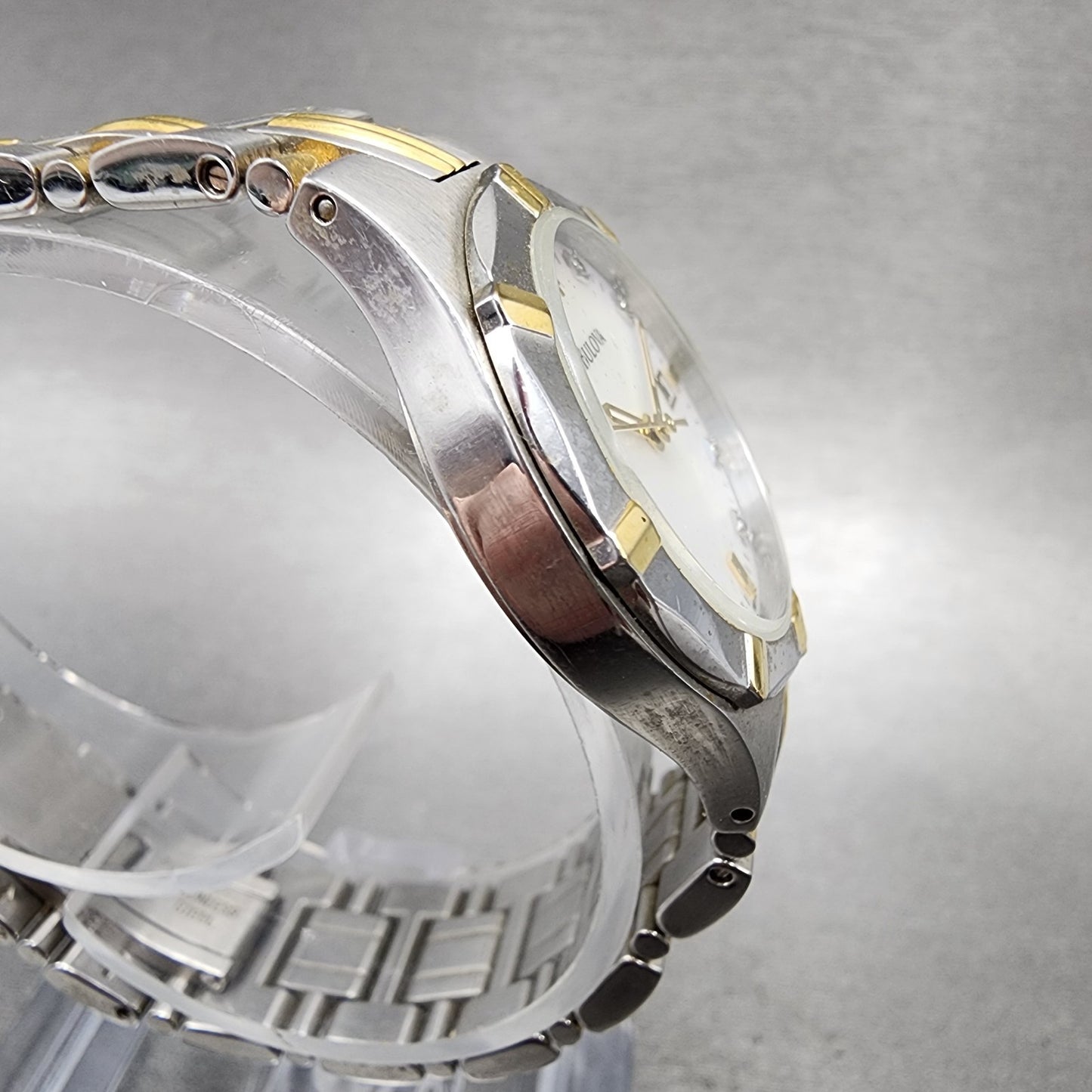 Bulova Watch Women 29mm MOP Dial Two Tone Date Round 98P116 New Battery3