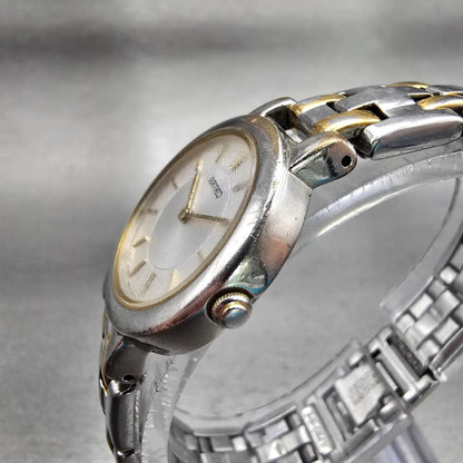 Seiko Watch Women 24mm Silver Dial Silver Tone Round 1N00-1E19 New Battery VTG2