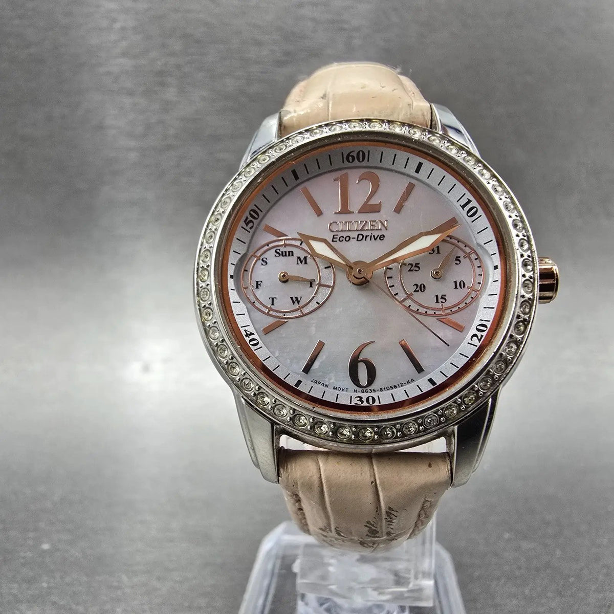 Eco-Drive Silhouette Crystal Watch Women 32mm MOP Dial Steel Daydate Round Works5