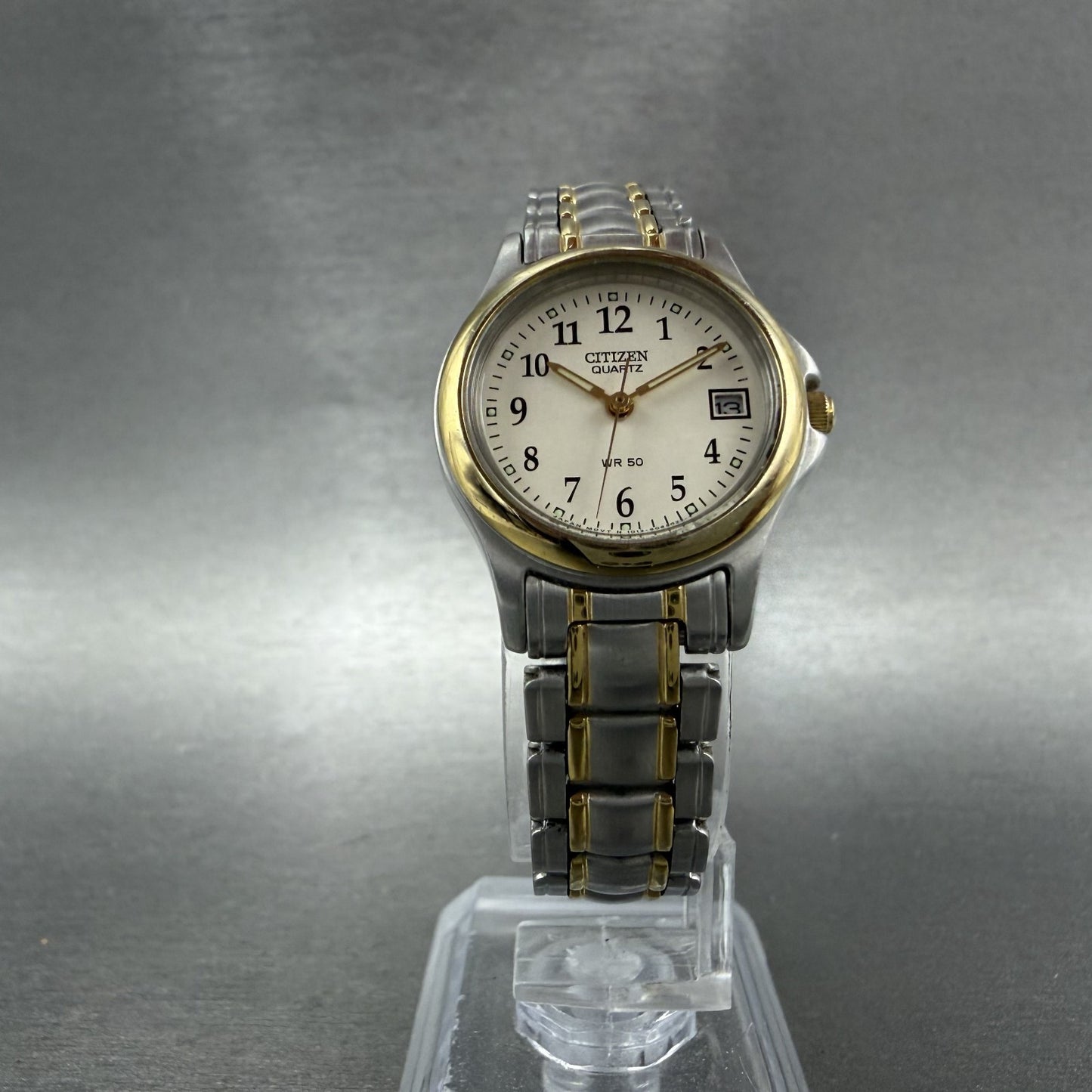 Citizen Watch Women 24mm Cream Dial Two Tone Date Round 1012-S038375 New Batt AB5