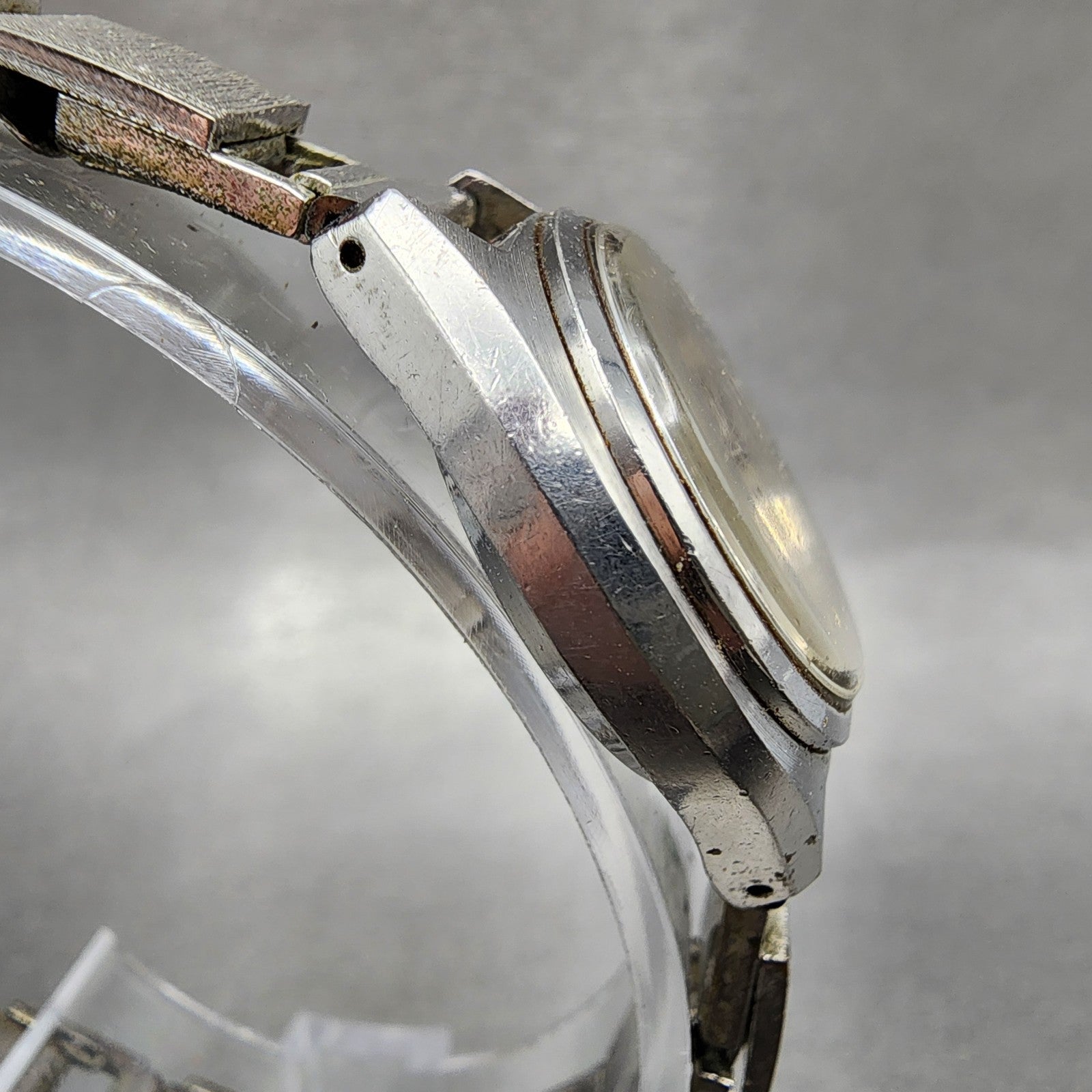 Seiko Chorus Watch Women 25mm Silver Dial Silver Tone Date Manual Wind Runs VTG3