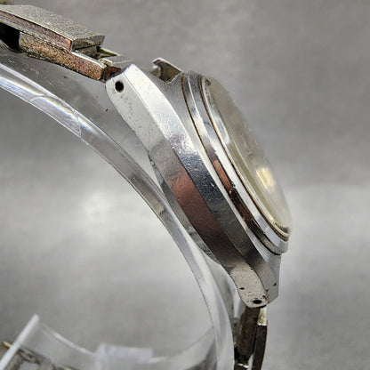 Seiko Chorus Watch Women 25mm Silver Dial Silver Tone Date Manual Wind Runs VTG3