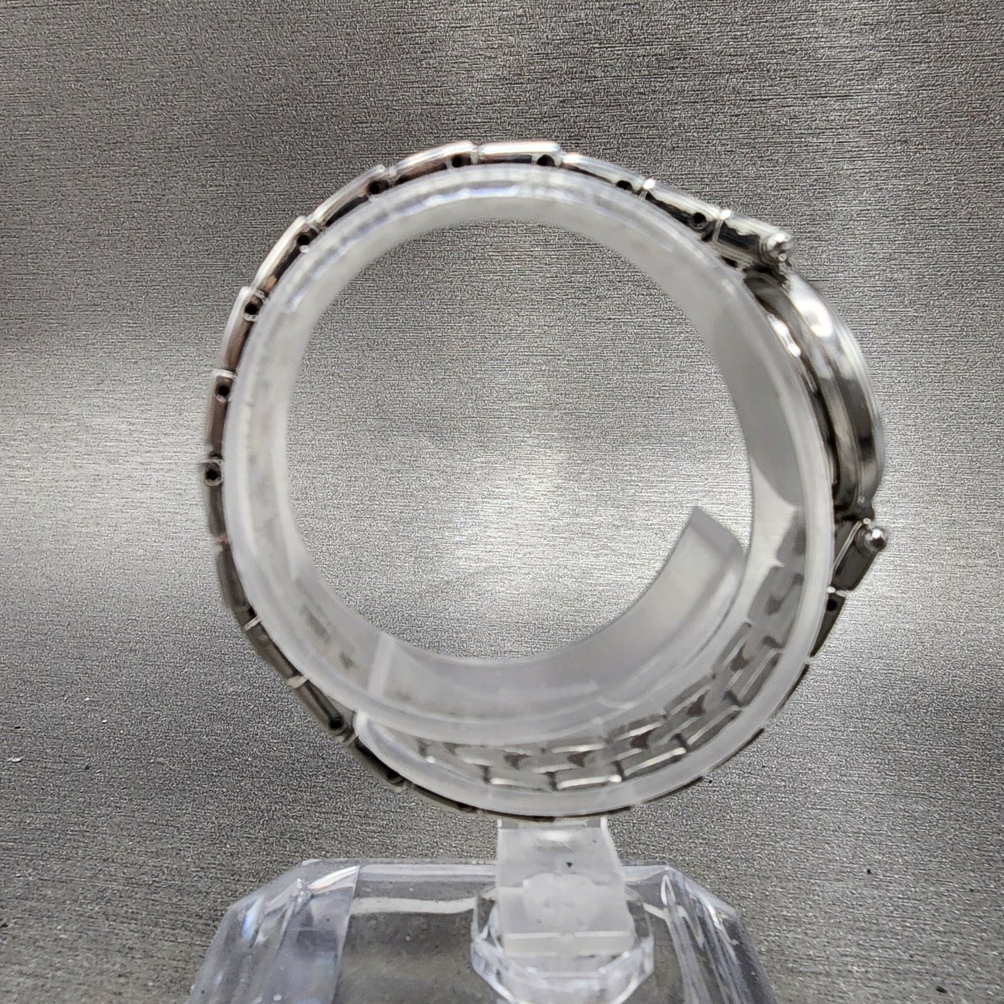 Seiko Exceline  Watch Women 20mm Black Dial Two Tone Round 1f200d0a New Batt8