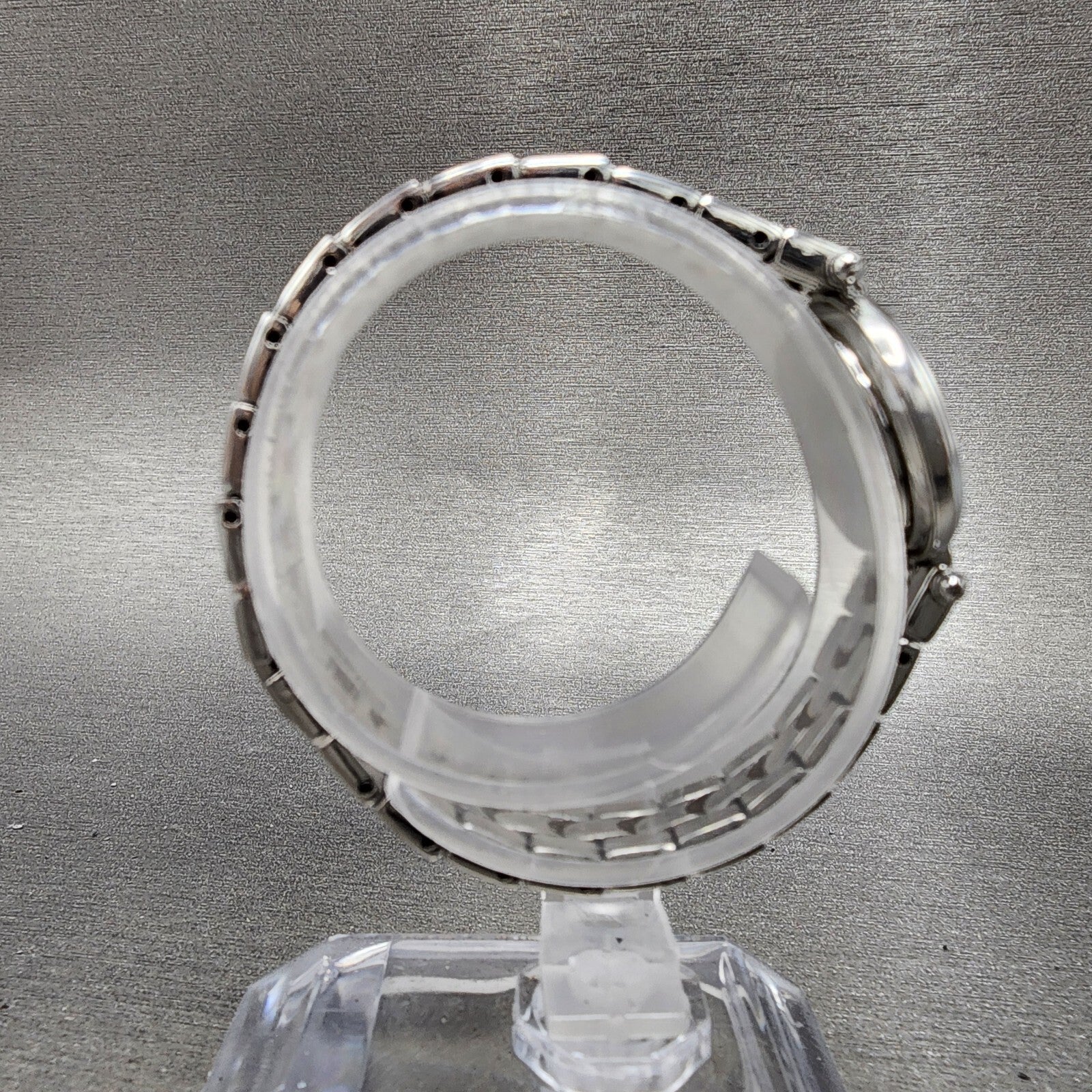 Seiko Exceline  Watch Women 20mm Black Dial Two Tone Round 1f200d0a New Batt8