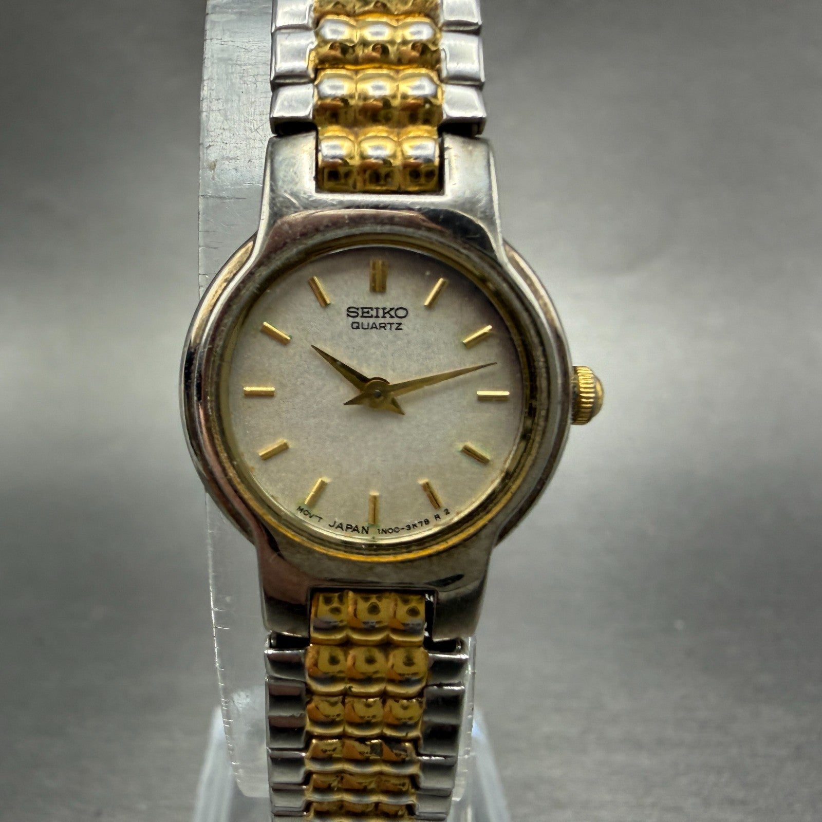 Seiko Watch Women 20mm White Dial Two Tone Round 1N00-1A49 New Battery Vintage0