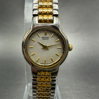 Seiko Watch Women 20mm White Dial Two Tone Round 1N00-1A49 New Battery Vintage0