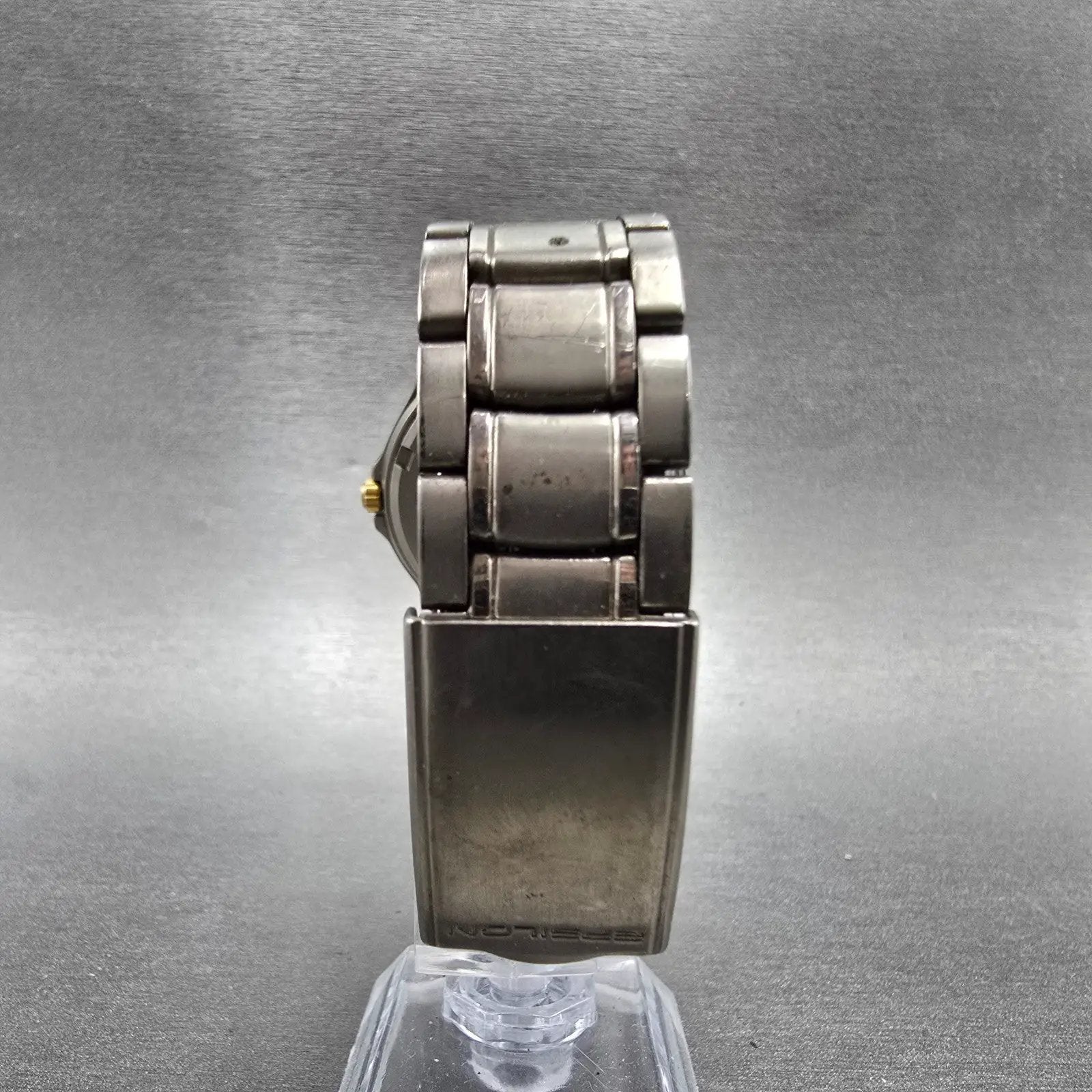 Seiko Alba Epsilon Watch Men 36mm Gray Dial Titanium Daydate V14J-0A10 Runs8