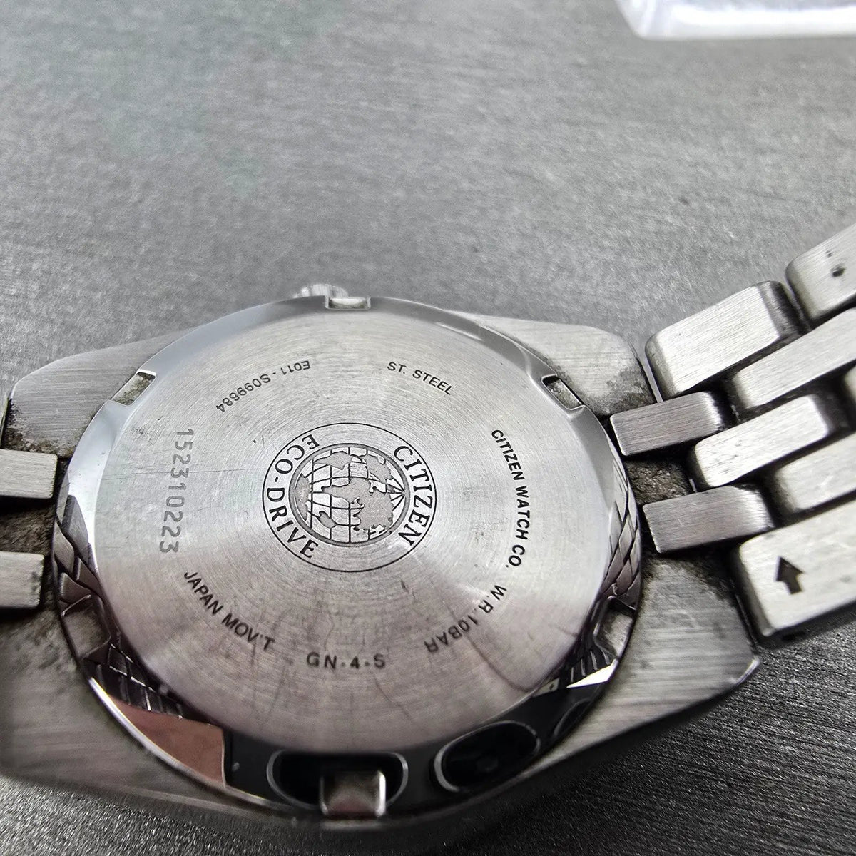 Citizen Eco-Drive Corso Watch Women 27mm Blue Dial Silver Date E011-S099684 Runs9