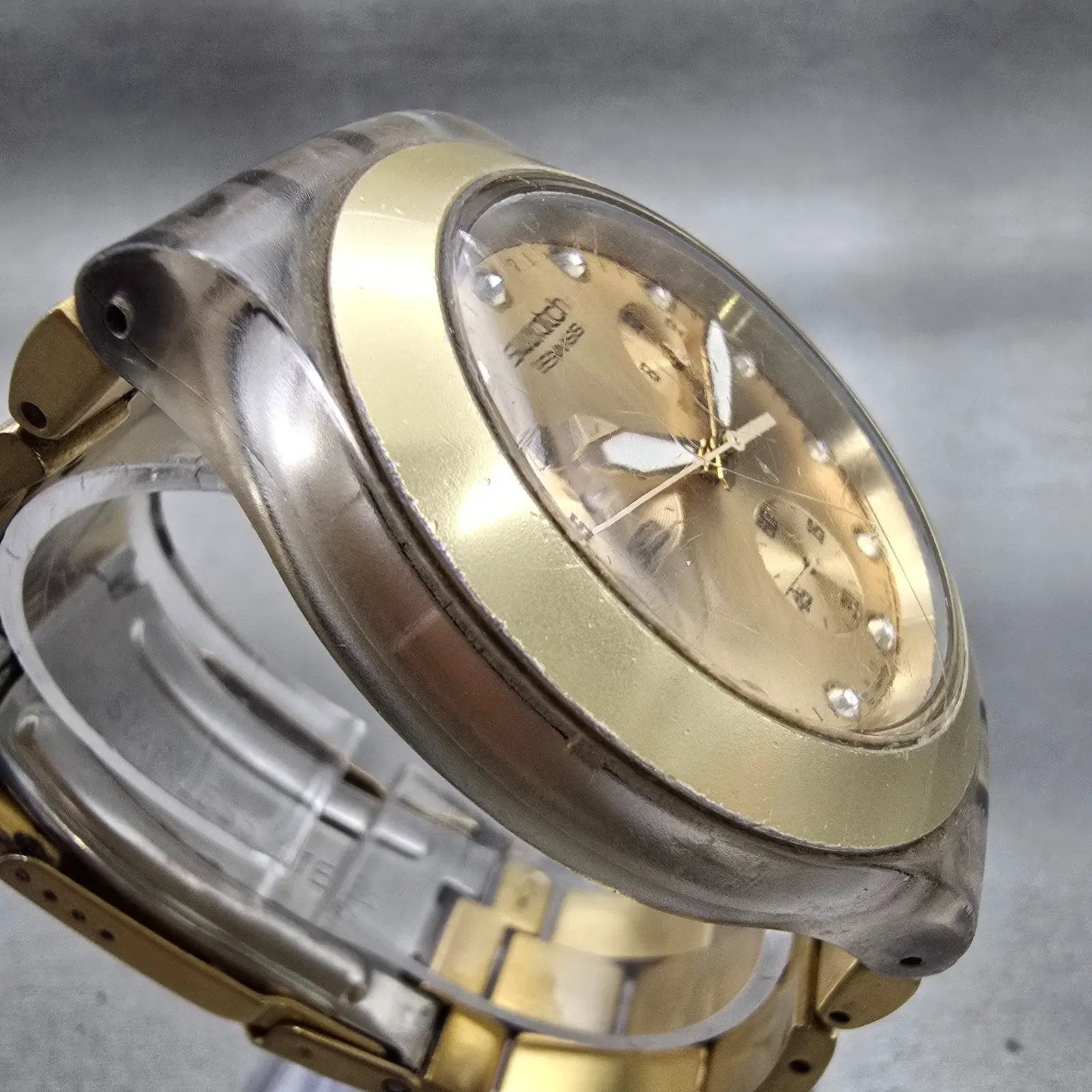 Swatch Irony Diaphone Full Blooded Chrono Watch Unisex 43mm Gold Tone New Batt3