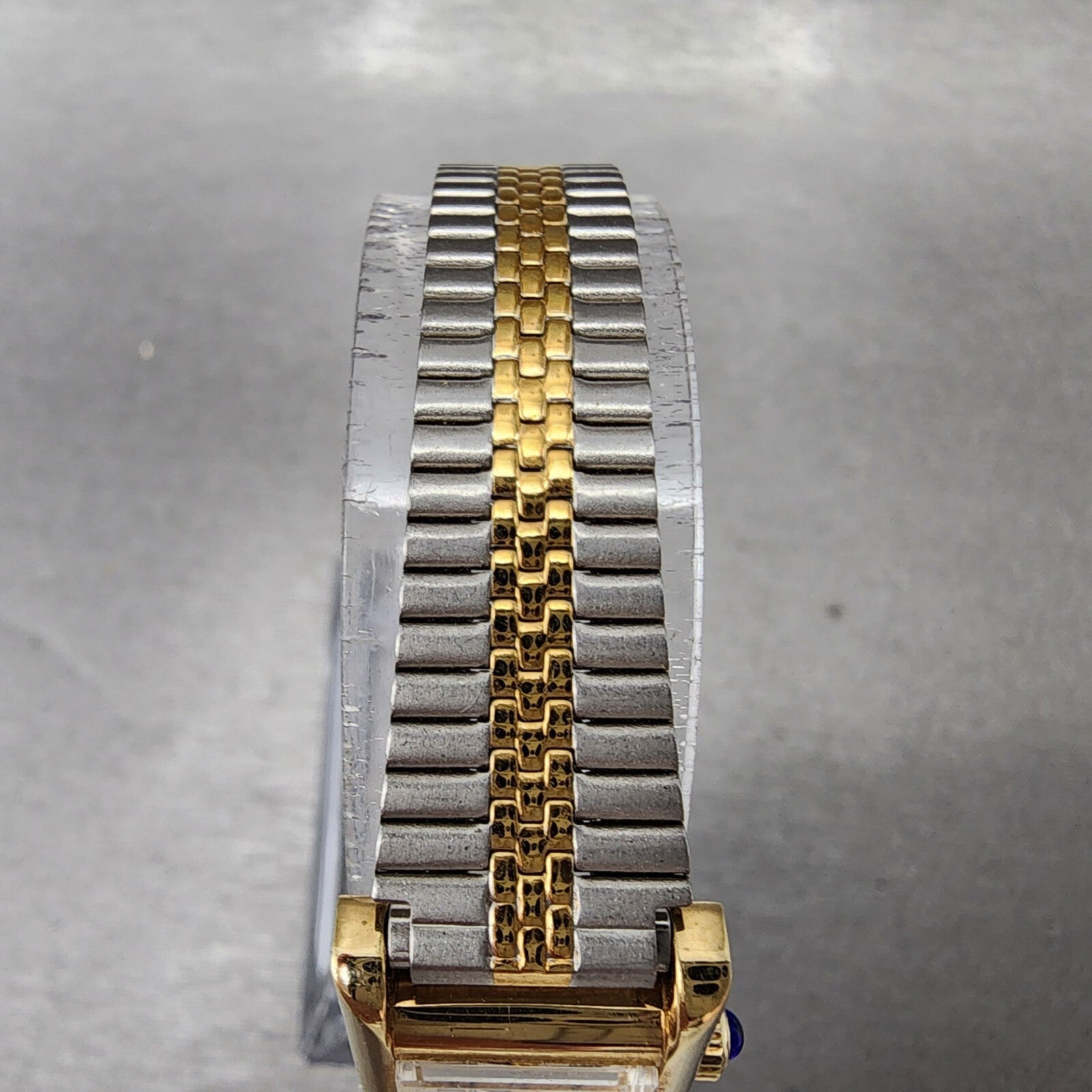 VTG Bulova Tank Watch Women 16mm White Dial Gold Tone Manual Wind Runs4
