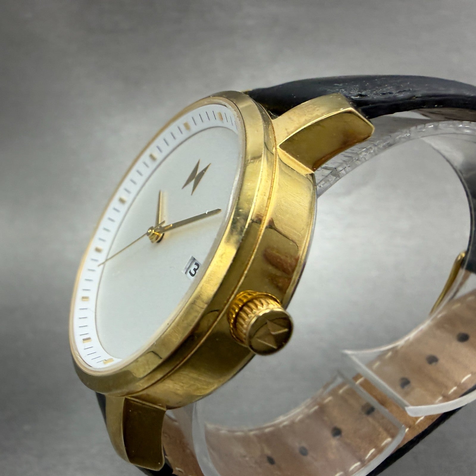 MVMT Boulevard Watch Women 38mm White Dial Gold Tone Date Leather New Battery AB2