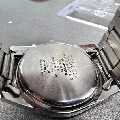 Citizen Reguno Atomic SolarWatch Men 36mm White Dial Silver Tone Date PARTS10