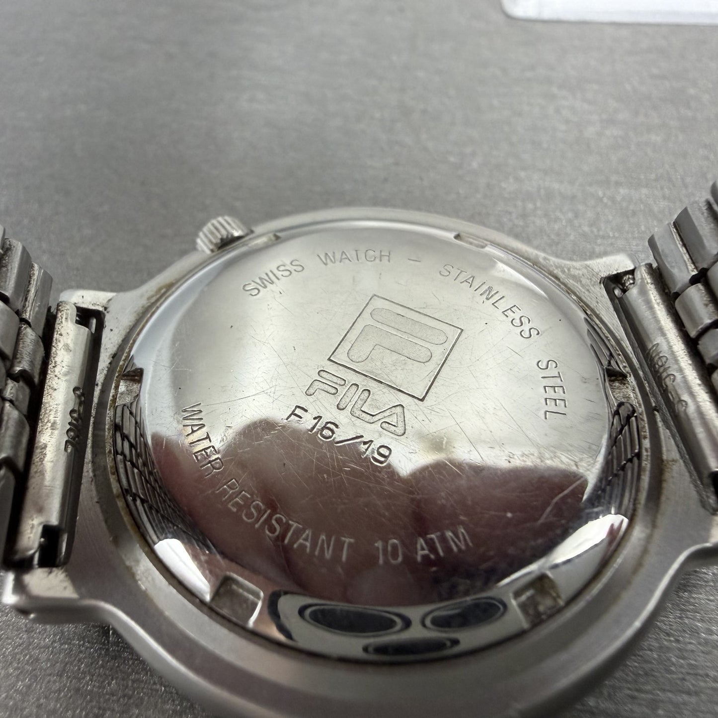 Fila Dive Watch Men 38mm Black Dial Silver Tone Round Date New Battery9