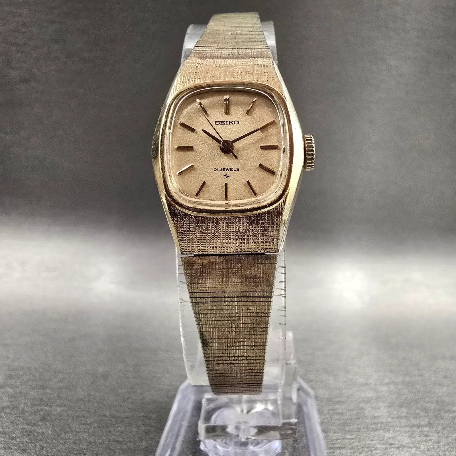 Seiko Watch Women 19mm Gold Dial Gold Tone Oval 1104-3370 Manual Wind Works5