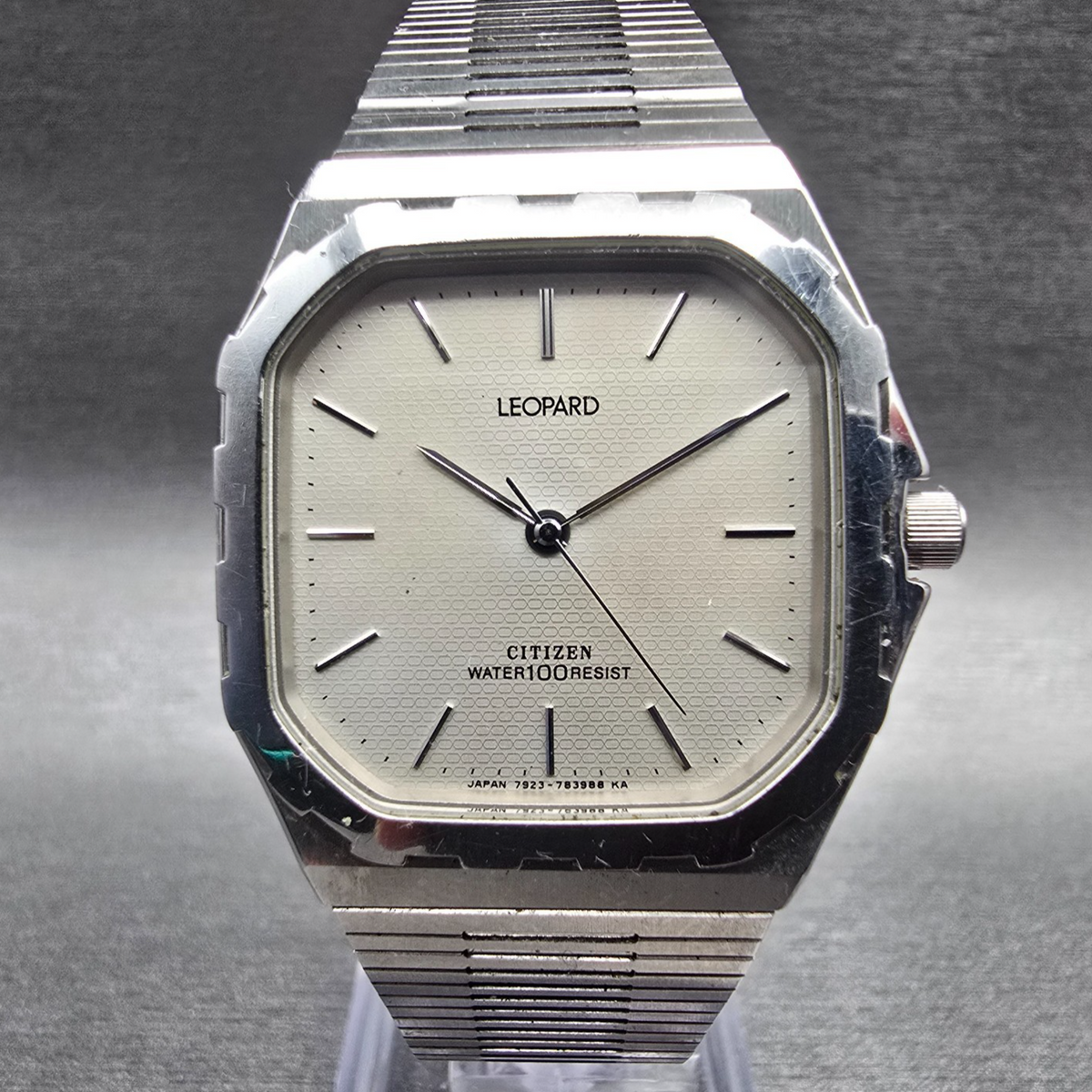 Citizen Leopard Watch Men 30mm Champagne Dial Silver Tone 7933-799976 New Batt0
