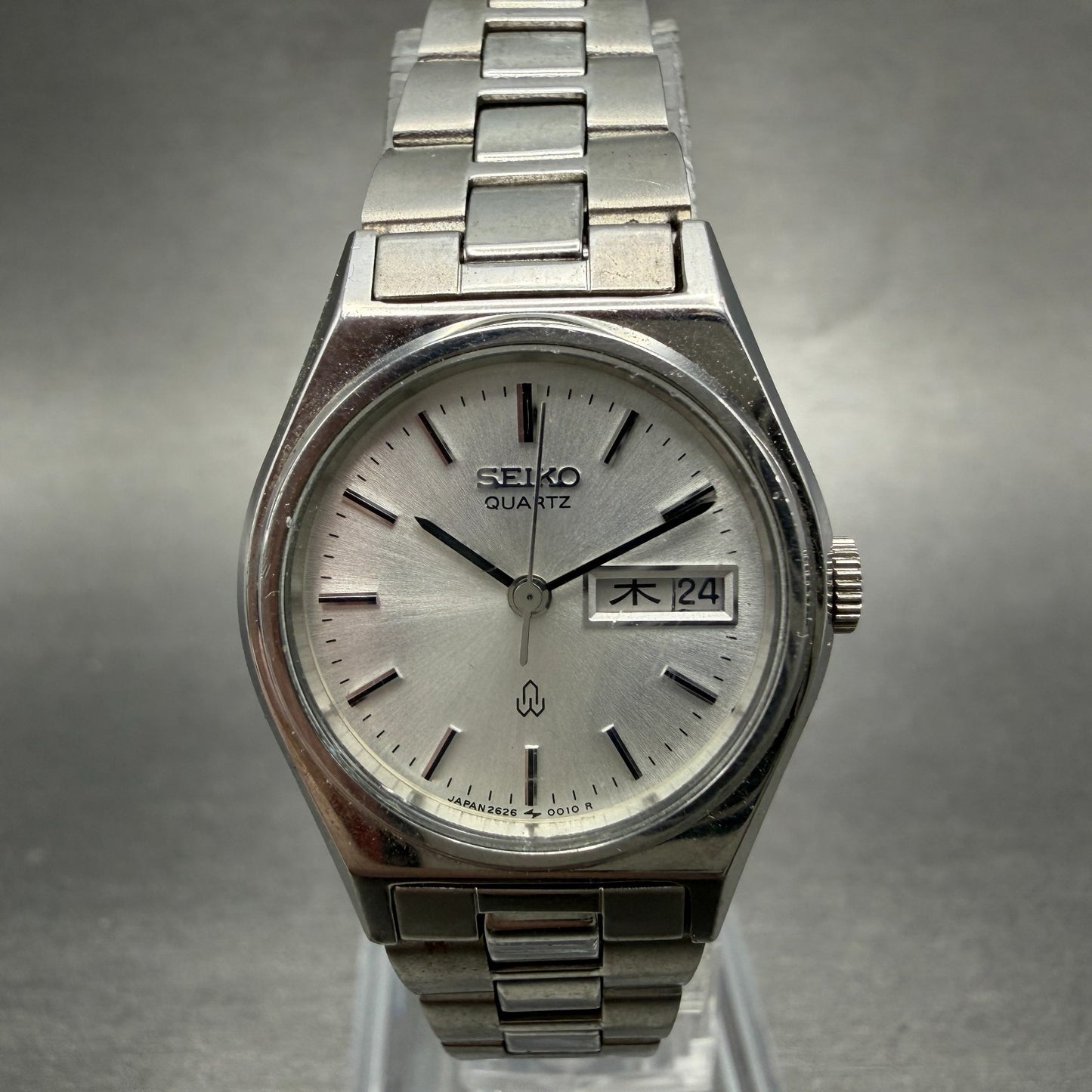 Seiko Watch Women 24mm Silver Dial Silver Tone Daydate 2626-0010 New Battery0