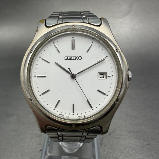 Seiko Watch Men 35mm White Dial Silver Tone Date Round 7N32-0150 New Battery0