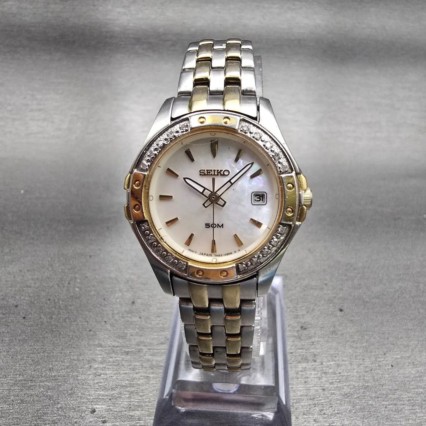 Seiko Watch Women 27mm MOP Dial Two Tone Date 7N82-0HL0 New Battery VTG Diamonds0
