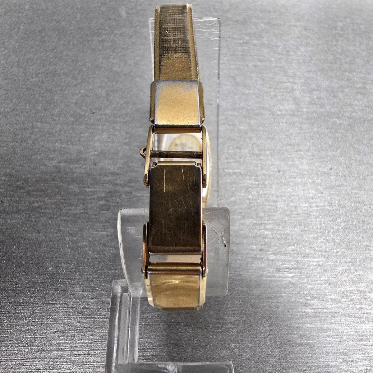 Seiko Watch Women 13mm Gold Dial Gold Tone Rectangle 2E20-5139 New Battery JP237